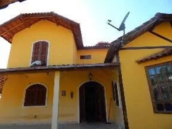Imagem Vendo esta maravilhosa casa em Lumiar. Nova Friburgo rj.