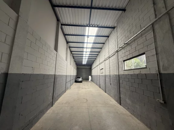 Imagem Galpão Comercial a venda em Cajamar, Excelente Localização!