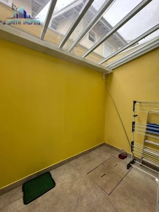 Imagem LINDA CASA, 2 DORMS, 1 VAGA, IMPECÁVEL!! CONDOMÍNIO FECHADO EM COTIA.