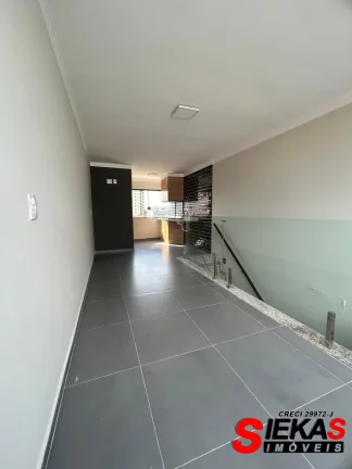 Imagem Espaçosa casa de 3 quartos e 3 suítes na Vila Carrão - São Paulo, 170m² e 1 vaga de garagem!