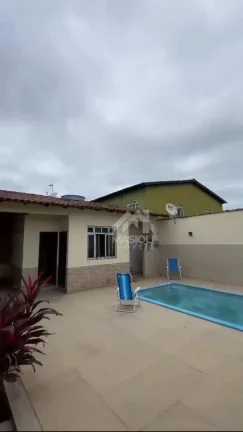 Imagem Casa com 4 dormitórios à venda, 250 m² por R$ 1.290.000 - Ponta da Fruta - Vila Velha/ES