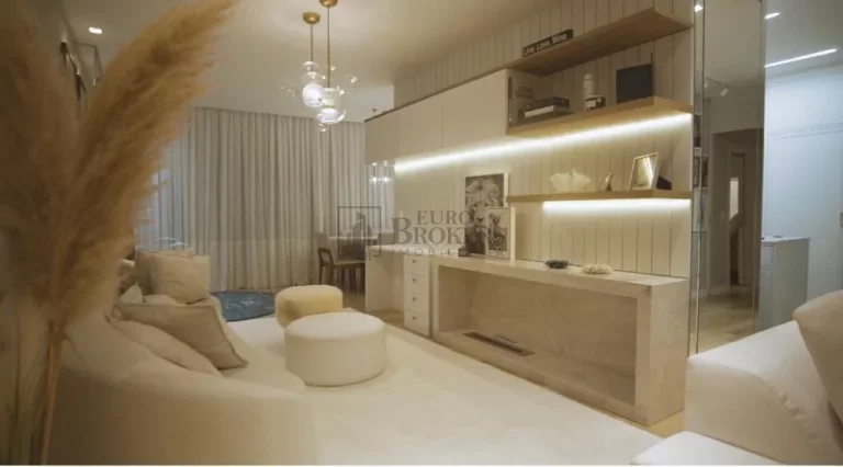 Imagem Apartamento com 2 suítes à venda no Centro de Balneário Camboriú/SC