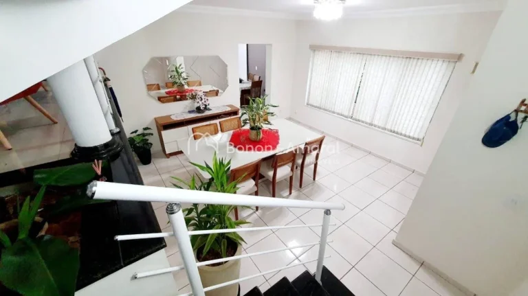 Imagem Venha conhecer esta excelente oportunidade em Valinhos, SP, no charmoso condomínio Vila Fontana! A ...