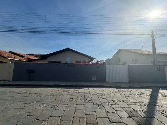 Imagem Casa à venda no bairro Centro - Tijucas/SC
