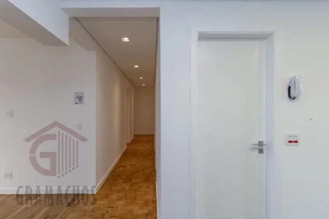 Imagem Apartamento à Venda 130m², 3 quartos em Higienópolis, São Paulo/SP