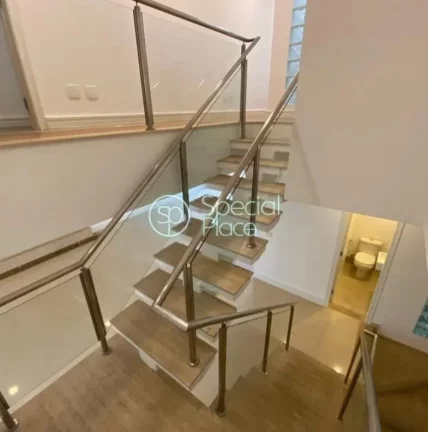 Imagem Casa à venda em Condomínio Brooklin *425m² privativos *Living com ambientes integrados *Lareira *...