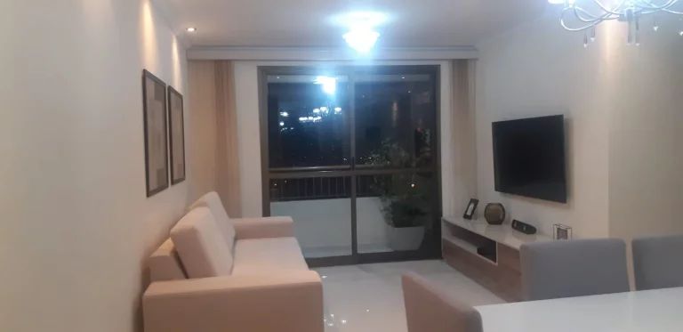 Imagem VENDO APARTAMENTO DE TRÊS DORMITÓRIOS NO BAIRRO CAMPO GRANDE! (ZONA SUL-SP)