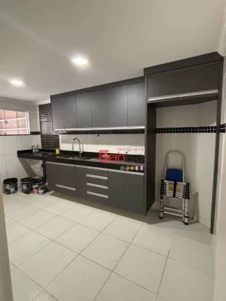 Imagem Casa com 4 dormitórios à venda, 220 m² por R$ 795.000,00 - Nova São Pedro - São Pedro da Aldeia/RJ