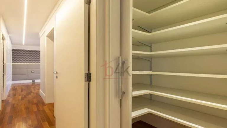 Imagem Cobertura Duplex de Luxo com 4 Quartos e Piscina Privativa à Venda no Campo Belo