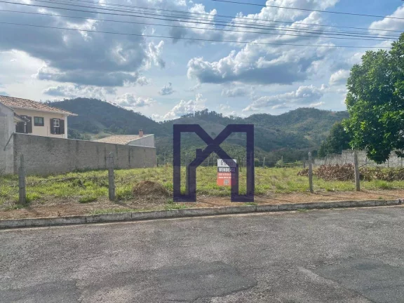 Imagem Terreno à venda, 730 m² por R$ 650.000,00 - Pinheirinho - Itajubá/MG