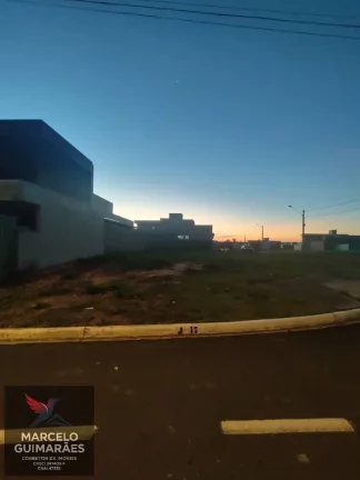 Imagem Terreno Villa De Leon I Lote de Esquina na Avenida de entrada