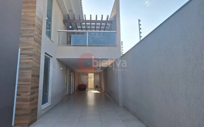 Imagem Linda casa alto padrão, 4 dormitórios, Jardim Excelsior - Cabo Frio.