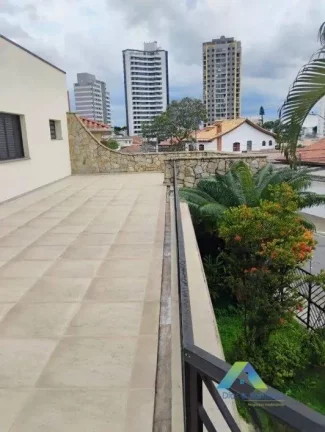 Imagem Sobrado com 4 dormitórios, 4 banheiros e com piscina em Bosque da Saúde/SP!