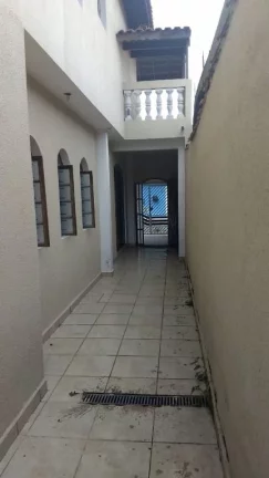 Imagem Sobrado com 3 dormitórios à venda, 188 m² por R$ 600.000,00 - Vila Urupês - Suzano/SP