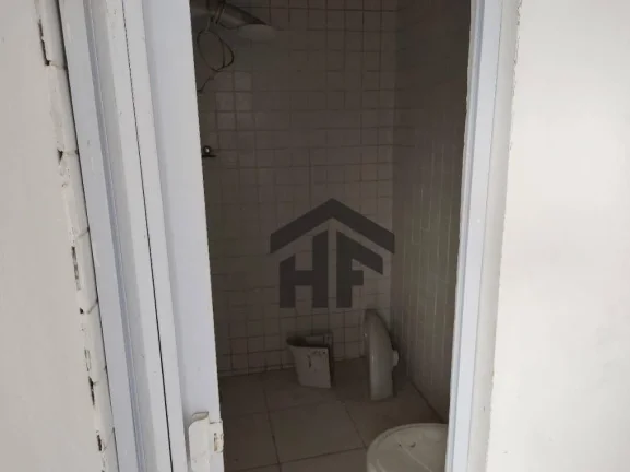 Imagem Casa com 03 Quartos e Loja no Engenho do Meio, Recife