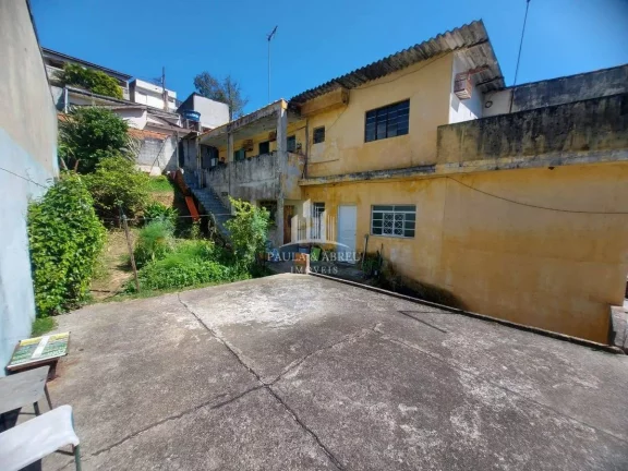 Imagem São 2 Casas no Terreno, 2 Dormitórios, 3 Vagas, 167m², 10mts de Frente no Jardim Santa Lídia, Mauá-SP