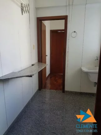 Imagem Linda COBERTURA duplex, com piscina, bairro LOURDES, B.Hte