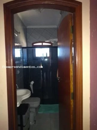 Imagem Sobrado para Venda em Limeira, Jardim Palmeiras, 3 dormitórios, 1 suíte, 1 banheiro, 2 vagas