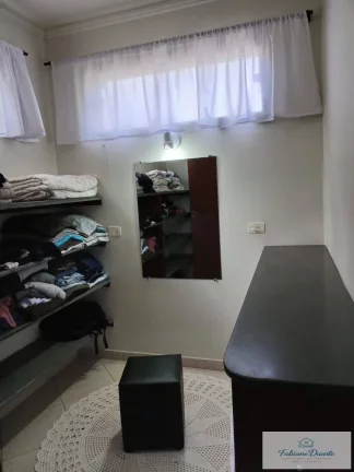 Imagem Casa 2 dormitórios com piscina a venda no Jardim Carolia