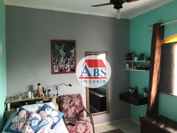 Imagem sobrado com piscina