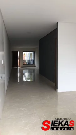 Imagem Imperdível oportunidade! Casa à venda na Penha de França, São Paulo-SP: 3 quartos, 1 suíte, 2 salas, 4 banheiros, 4 vagas de garagem, 180m².