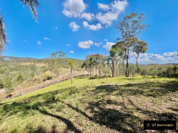 Imagem Terreno na Estrada do Rio Acima, Boa Topografia 1680m² por R$250mil