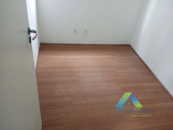 Imagem Apartamento com 02 quartos 37m² no Jardim Independencia.