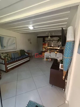 Imagem Casa com 2 dormitórios à venda, 55 m² por R$ 850.000,00 - Geribá - Armação dos Búzios/RJ