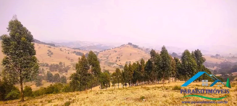 Imagem Sítio a venda em Gonçalves MG - Mundo Novo