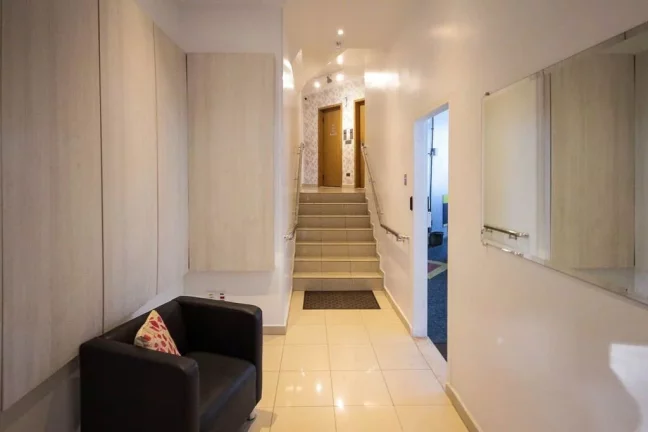 Imagem Apartamento super bem localizado, no Alto da Mooca, em prédio super charmoso de esquina, próximo a praça e comércio em geral.