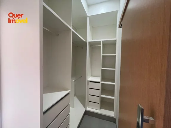 Imagem Casa de Luxo no Condomínio Vivendas da Mata Portal Aroeira - Real Sul, Ribeirão Preto-SP 3 suítes, 2 salas, 4 banheiros, 4 vagas Quer Imóvel Negócios Imobiliários.