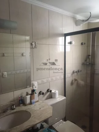 Imagem Apartamento com living para 2 ambientes, 2 dormitórios sendo 1 suíte com closet, banheiro social, ...
