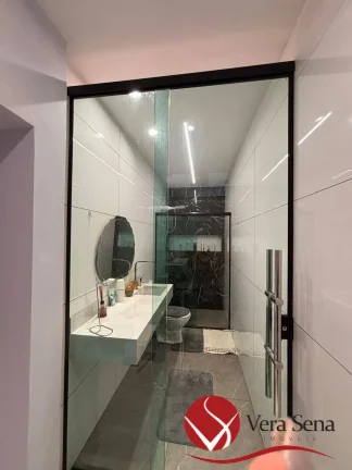 Imagem Casa térrea em Condomínio fechado