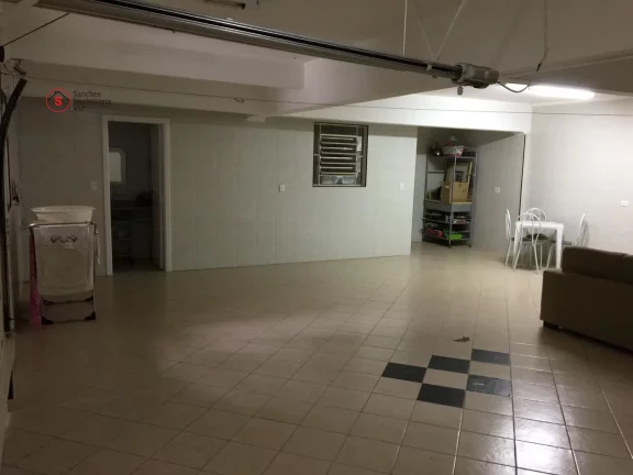 Imagem CASA ASSOBRADADA COM 3 DORMITÓRIOS PARA VENDA, AO LADO DO LARGO DA VILA ZELINA. 2 VAGAS DE GARAGEM, QUINTAL, CHURRASQUEIRA. A 12 MINUTOS A PÉ DO METRÔ