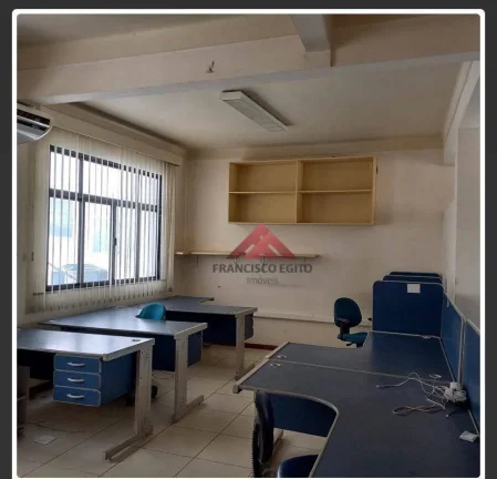 Imagem Excelente Sala comercial no centro,toda montada,dois banheiros,andar inteiro,com 153m2,próximo ao terminal rodoviário das barcas. localização previle