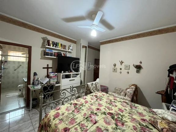 Imagem Linda casa de esquina - 4 quartos