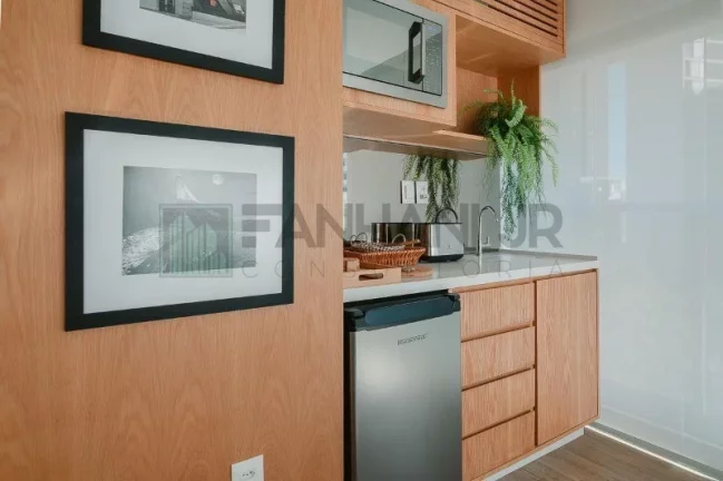 Imagem Apartamento para locação de alto padrão no Jardim América: 1 quarto, 1 suíte, 2 salas, 2 banheiros, 2 vagas, 70m².