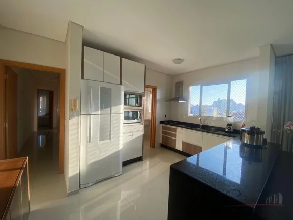 Imagem Belíssimo apartamento, próximo a beira mar, ao lado da casa do governador em prédio com alto padr...