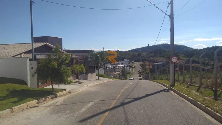 Imagem Lote com 387 m2 em condomínio fechado Goldem Class
