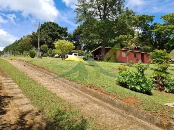 Imagem Belíssima Chácara à Venda em Piracaia 12.100m frente exclusiva par água
