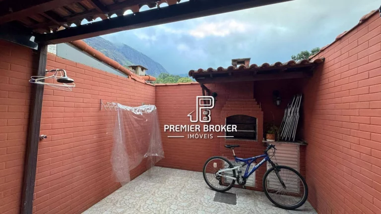 Imagem Casa à venda, 58 m² por R$ 470.000,00 - Parque do Imbui - Teresópolis/RJ