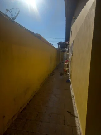 Imagem Casa para Venda em Itanhaém, Satelite, 2 dormitórios, 1 suíte, 1 banheiro, 2 vagas