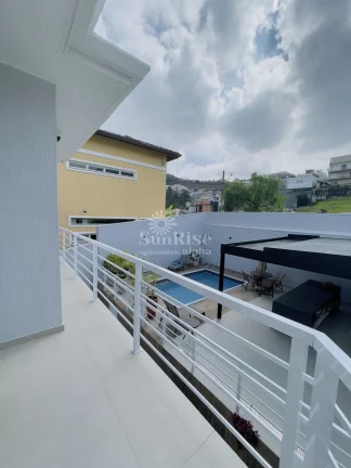 Imagem Casa a venda com 3 quartos e 4 vagas 300 m² Alphaville R$2.500.000 - Valville 1 - Santana de Parnaíba/SP