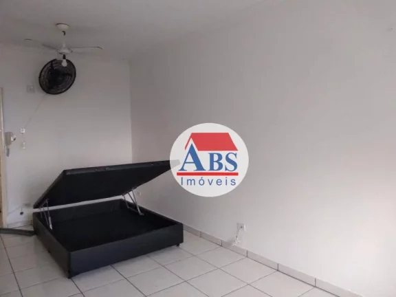 Imagem Kitnet com 1 dormitório à venda, 45 m² por R$ 140.000,00 - Boqueirão - Praia Grande/SP