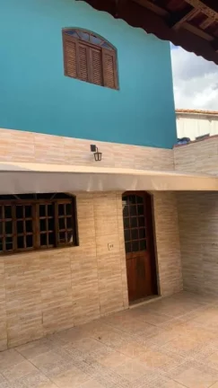Imagem Sobrado com 3 dormitórios à venda, 150 m² por R$ 370.000,00 - Jardim Varan - Suzano/SP
