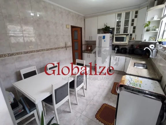 Imagem LINDO APARTAMENTO DE 2 DORMITÓRIOS COM DEPENDÊNCIA COMPLETA DE EMPREGADA E GARAGEM FECHADA NO BAIRRO DO ESTUÁRIO EM SANTOS (SP) POR R$.480.000,00.