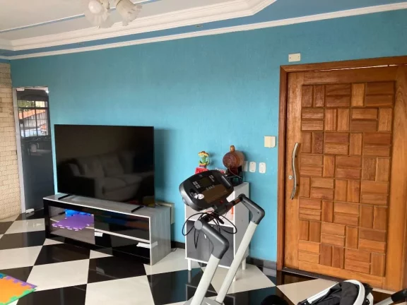 Imagem Casa com 3 dormitórios à venda, 204 m² por R$ 650.000,00 - Vila Urupês - Suzano/SP
