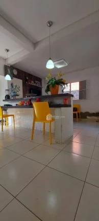 Imagem Casa pronta para morar, 3 dormitórios à venda por R$ 400.000,00 - próximo à Faculdade UNIRB e Churrascaria Alto Grill - GURUPI - Teresina/PI