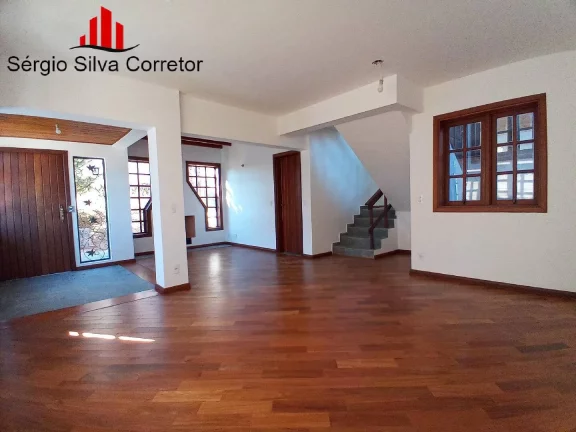 Imagem Casa a venda com 03 Dormitórios em Condomínio Fechado por 950.000,00.
