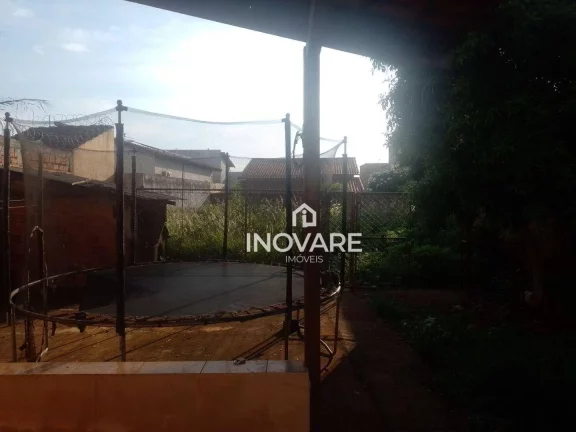 Imagem Casa com 2 dormitórios à venda, 90 m² por R$ 290.000,00 - Setor Nossa Senhora da Saúde - Itumbiara/GO